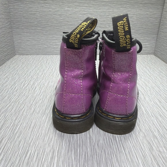 Dr Martens 1460 Glitter Lace Up Boots Girls Youth Pink Size 9 - Picture 2 of 8